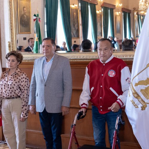 Mantiene Toluca y Ricardo Moreno compromiso con la rehabilitación de calles con bacheo y pavimentación