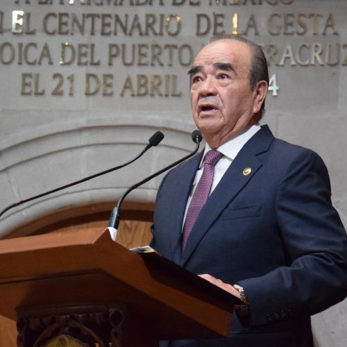 Propone diputado Maurilio Hernández cerrar paso a pensiones y prestaciones excesivas con cargo al erario