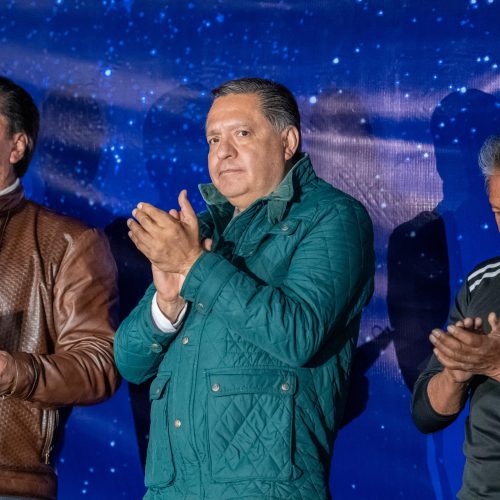 Rompe Ricardo Moreno años de rezago e ilumina las comunidades del norte de Toluca
