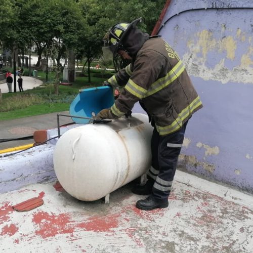 Llama Ricardo Moreno a verificar conexiones de gas en hogares y comercios