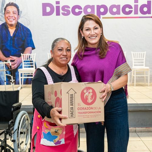 Acerca DIF Toluca bienestar y apoyos a familias de San Lorenzo Tepaltitlán