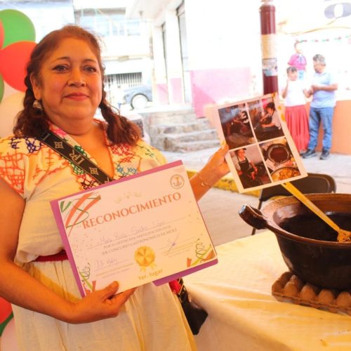 Realizan 1er Concurso Gastronómico de Mole en el municipio de La Paz