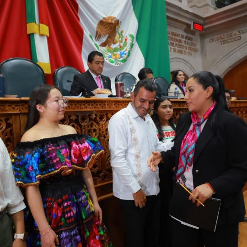 Diputada Martha Camacho propone reconocer el trabajo y legado de miles de familias con el Día Estatal de la Costura Mexiquense